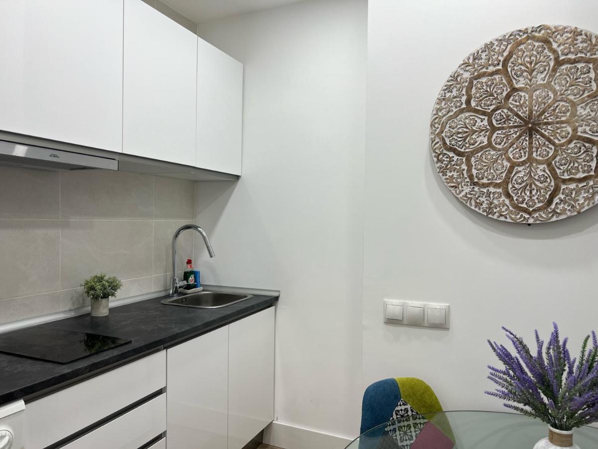 Apartamento Junto Al Metro Delicias Apartment Madrid Exterior photo
